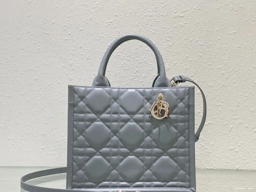 BOOK SMALL DIRO TOTE-26.5*21*14CM 0607